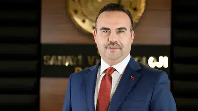 Kacır, Uluslararası Ekonomi Zirvesi'nde İş Dünyasıyla Bir Araya Geldi