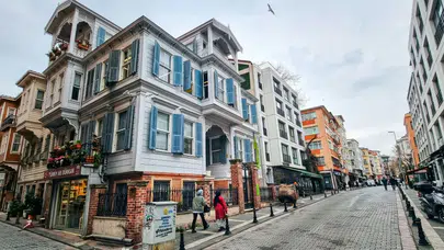 Moda'da emlak piyasasını karıştıran teklif: Bebeğe ismini ver, kirayı yarıya indireyim
