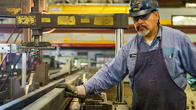 Şubat Ayında Sanayi Üretiminde Yüzde 2,2'lik Yıllık Artış Gerçekleşti!