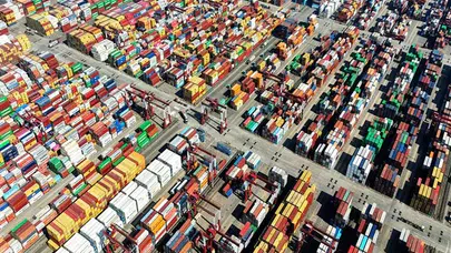 Çin’in mal ticaret hacmi ilk üç ayda yüzde 15 arttı