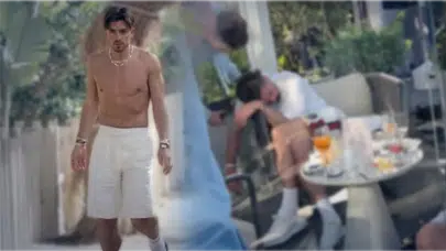 Yeşil sahaların asi çocuğu yine sahnede: Jack Grealish bu kez bir barda sızmış halde görüntülendi