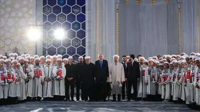 Cumhurbaşkanı Erdoğan, hafızlık icazet programına katıldı