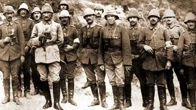 Çanakkale Savaşı'nda en yüksek rütbeye sahip olan kim?