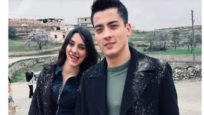 Aşk Şehri Yakında! Dilin Döğer ve Atakan Özkaya'dan Dikkat Çeken Romantik Kare!