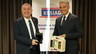 Özdağ, Kemalpaşa Sanayici ve İş İnsanları Derneği’ni ziyaret etti