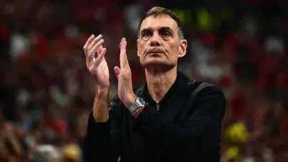 Fenerbahçe galibiyeti sonrası Georgios Bartzokas'tan dikkat çeken itiraf: Planımız kusursuz işledi