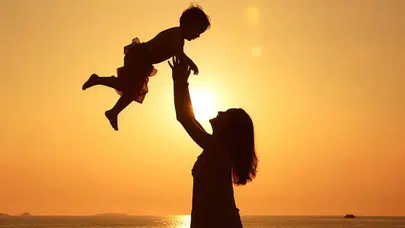 Ünlü annelerden itiraflar: Anneliğin hayatlarına kattığı en büyük değişim ne oldu?