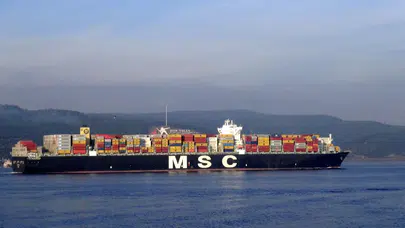 Kızıldeniz krizine lojistik çözüm: MSC rotasını karaya taşıyor
