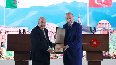 Ankara'da Tarihi Gün: Erdoğan'dan Cezayir Lideri Tebbun'a Devlet Nişanı