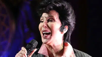 Cher'in Aile Dramı: Oğlu Nafaka Borcu İçin Annesini Suçladı