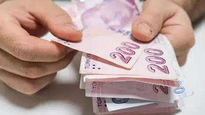 Emekliye bayram müjdesi: Ödemeler için geri sayım başladı