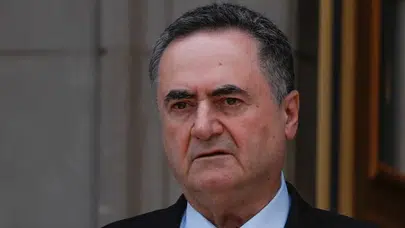Bayram sabahı hüzünlü sessizlik: Gazzeliler bayramı sevdiklerinin mezarı başında karşıladı