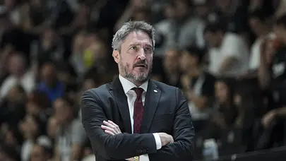 Pozzecco'nun zafer planı tıkır tıkır işledi: Seri artık final niteliğinde