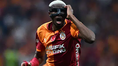 Osimhen’den rakiplerine şampiyonluk meydan okuması: Gelecek sezon yine biz buradayız