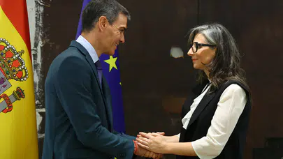 Sanchez'den Albanese'ye anlamlı ödül: Dünyanın vicdanı Başbakanlık konutunda ağırlandı
