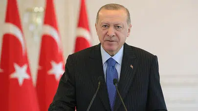 Erdoğan ailesinde büyük sevinç: Mutlu haberi bizzat hastaneye giderek paylaştı