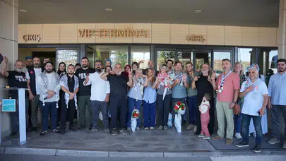 Libya yönetimince alıkonulan uluslararası aktivistler özgürlüğüne kavuştu