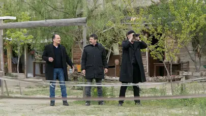 Arka Sokaklar sezon finali ile ekran macerasına ara veriyor