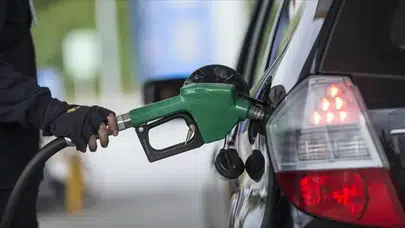 Petrol piyasasında küresel gevşeme pompa fiyatlarına yansıdı