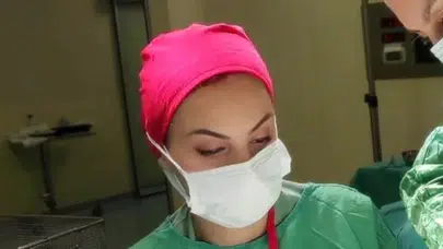 İzmirli doktor Özlem Gültekin görev başında hayatını kaybetti