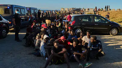 Ceuta sınırında göçmenlere kötü muamele iddiası: Rabat'tan Madrid'e suçlama