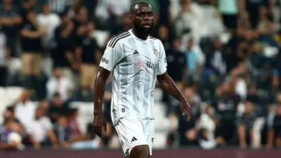 Beşiktaş Jean Onana ile yollarını ayırmaya hazırlanıyor