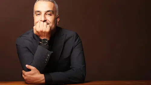 Bekir Develi Kimdir? Almanya Doğumlu Türk Sanatçının Hayatı, Kariyeri ve Eserleri