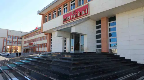 Ağrı'da sürücüler için uyarı yapıldı!