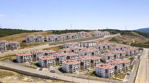 TOKİ Sosyal Konutları için Semt Semt İnşaat Alanları ve Kura Tarihleri Açıklandı: İstanbul, Ankara ve İzmir'de Hak Sahipleri Belirleniyor!