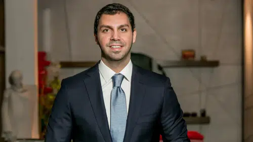 Ali Baran Süzer Kimdir? Süzer Holding Yöneticisi Neden Gözaltına Alındı?