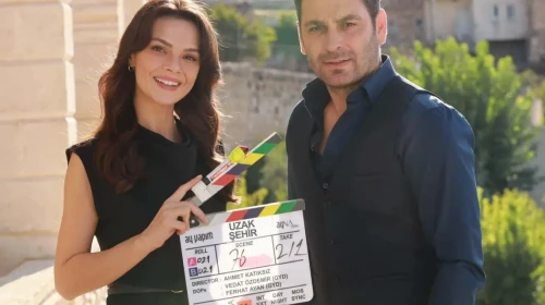 Dizi Tutkunları Hazır mısınız? Uzak Şehir Ekibi Mardin'e Dönüyor, Tarih Belli Oldu!