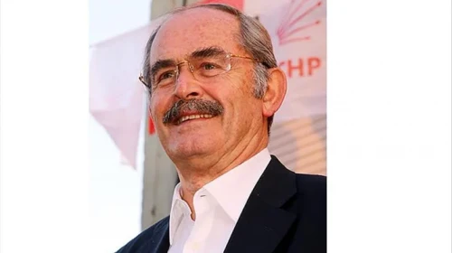 Yılmaz Büyükerşen Kimdir? Türkiye’nin İlk Balmumu Heykeltıraşı ve Rektör Belediye Başkanı