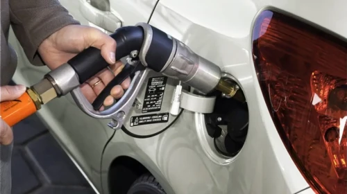 Yakıt Fiyatları Rekor Kırıyor, Bu Araçlar Rekor Tasarruf Sağlıyor! İşte 2025’in En Az Yakan Dizel Otomobilleri