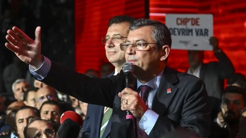 Belediye Başkanları Gözaltında! Özgür Özel’den Zehir Zemberek Sözler: “Bana Bu Milleti Sokağa Davet Ettirme”