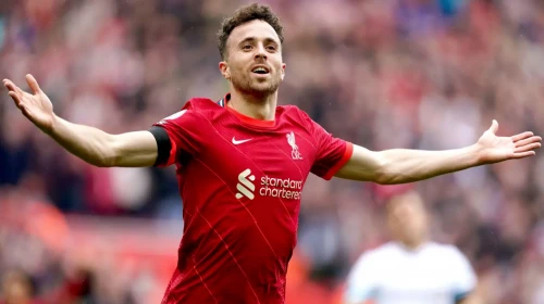 Liverpool forması giyen Diogo Jota, geçirdiği trafik kazasında hayatını kaybetti