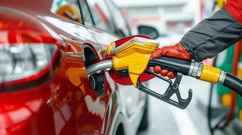 Akaryakıt fiyatlarında son durum! Benzin, motorin ve LPG'ye zam, indirim var mı? (17 Ocak 2026)