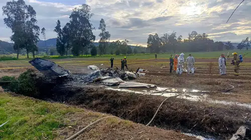 Kolombiya'da uçak kazası! Ünlü şarkıcı Yeison Jimenez ile birlikte 6 kişi can verdi