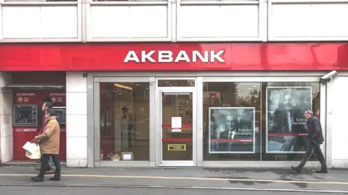 Akbank'tan Emeklilere Büyük Promosyon! 2026'da 30 Bin TL'ye Varıyor!