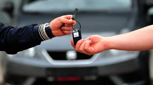 Araba Sahipliği: Yüksek Giderler ve Verimli Tasarruf Yöntemleri ile Yönetim Serüveni