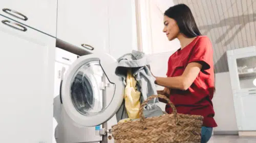 Çamaşır Makinesine Atılmaması Gereken 7 Şey