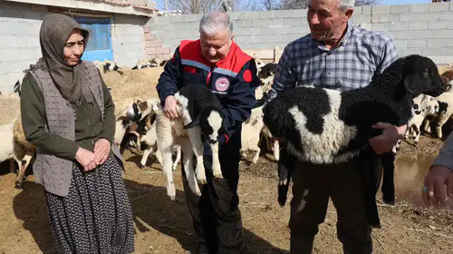 Eğitimle Geleceği Şekillendiren Aile: 4 Başarılı Çocuk, 4 Farklı Meslek!