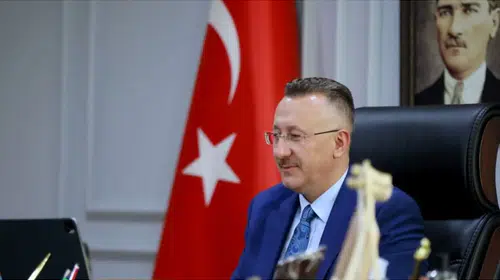 Mutlu Işıksu'nun siyasi durumu ve evlilik durumu hakkında detaylar merak ediliyor!