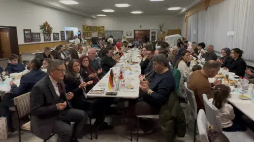 Oberhausen'da Ramazan İftarı: Farklı Kültürlerden Misafirler Aynı Sofrada Buluştu