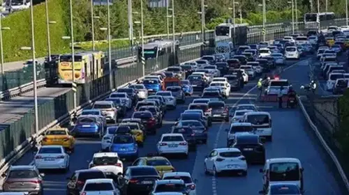 Araç Sahiplerine Uyarı: TBMM'den Yeni Trafik Düzenlemesi Geçti! Cezalar Değişti!