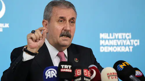 BBP lideri Mustafa Destici resti çekti: Anayasa konusunda net konuştu