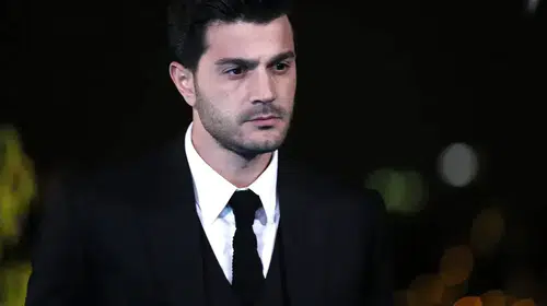 Burak Sevinç: Yıldız Oyuncunun Yaşı, Boyu ve Özel Hayatı Hakkında Merak Edilenler