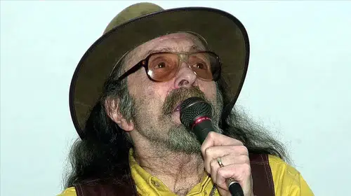 Cem Karaca'nın Çocukları: Türk Rock Müziğinin Efsanesinin Aile Yaşamı