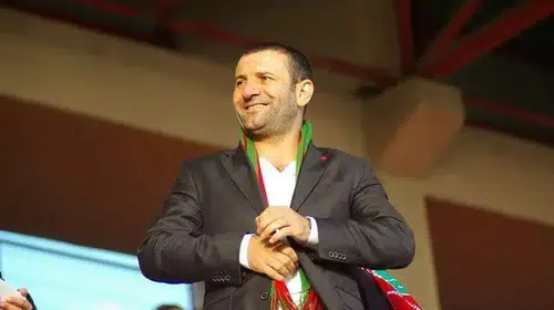 Feyzi İlhanlı'nın oğlu Ahmet İlhanlı'nın iş hayatı ve enerji sektöründeki faaliyetleri merak konusu! Hangi şirketlerin sahibi?