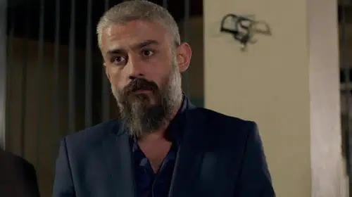 Görkem Arslan: Poyraz Karayel'deki Sefer Rolüyle Tanınan Yetenekli Oyuncunun Hayatı ve Vefatı