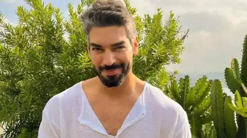 Şükrü Özyıldız'dan Eski Aşkı Sibil Çetinkaya'ya Şık Bir Kutlama Mesajı!